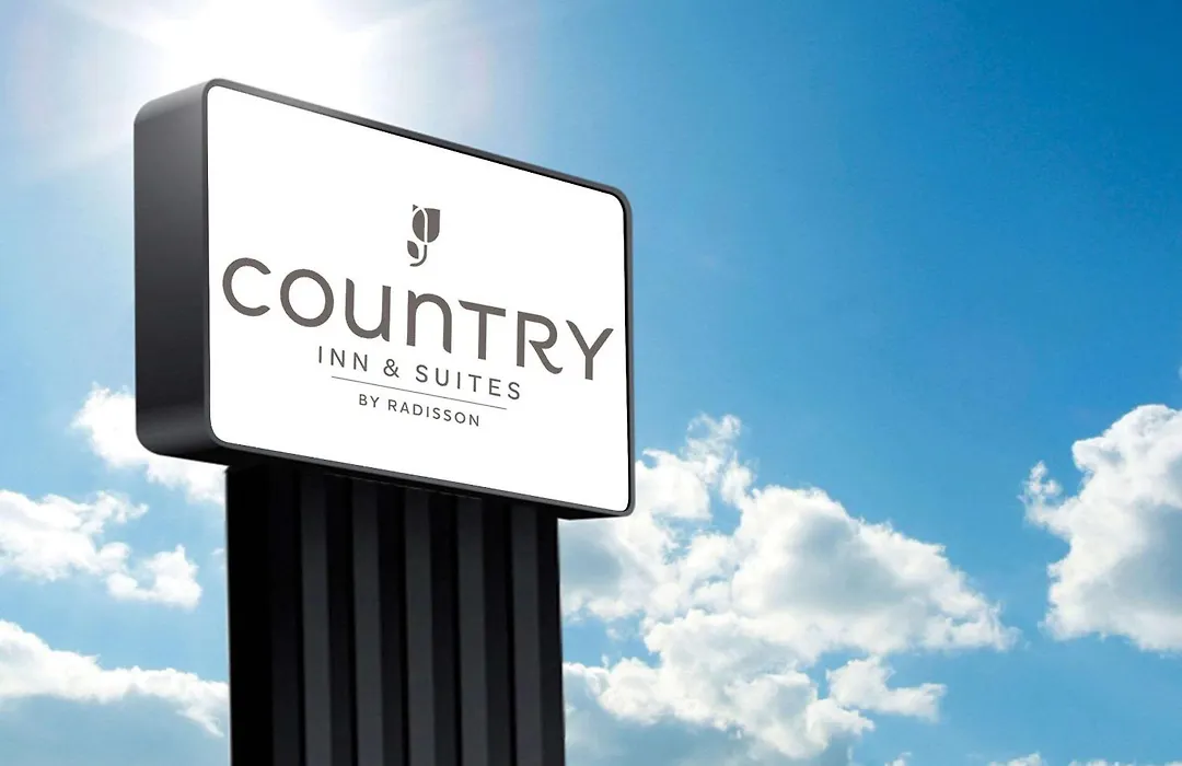 Country Inn & Suites By Radisson, Downtown Albany New York-1