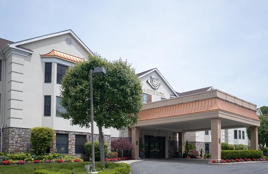 The Inn At Fox Hollow Hotel-1