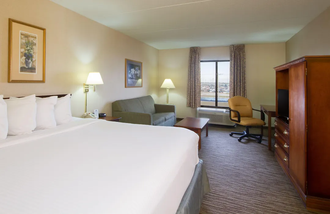 Comfort Inn & Suites Buffalo Airport-1
