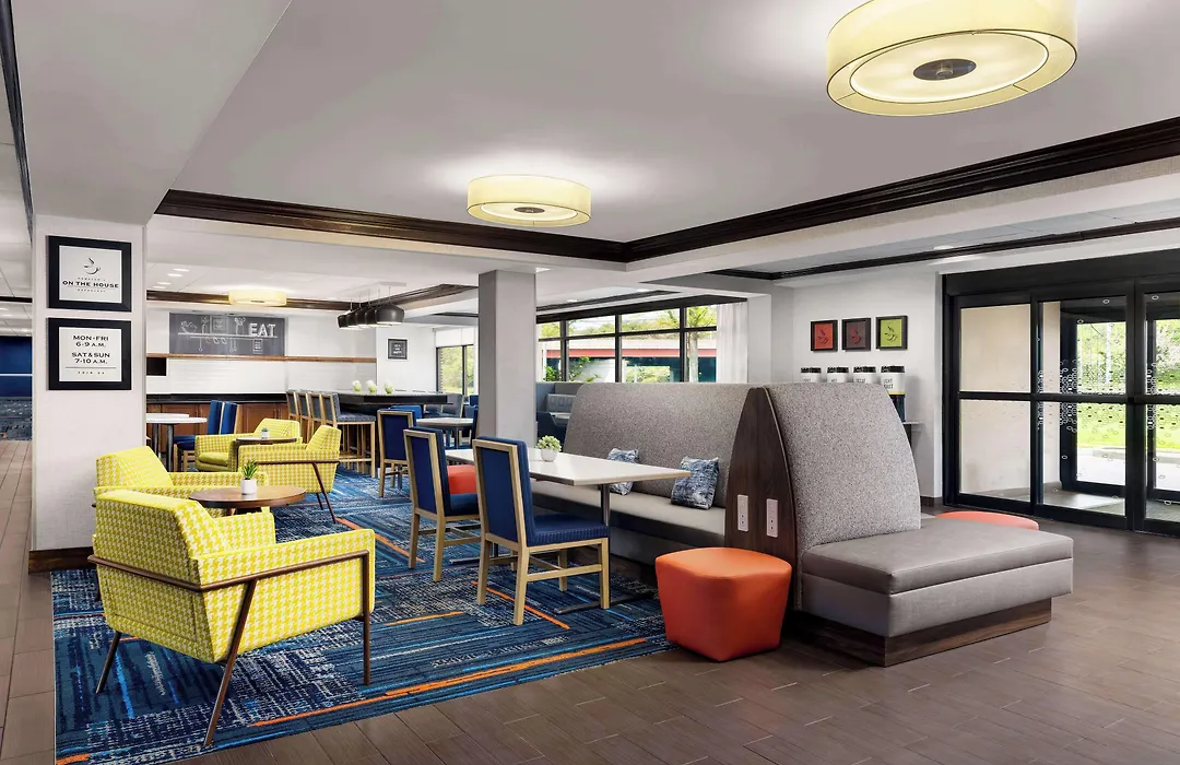 Hampton Inn Long Island/Islandia-1