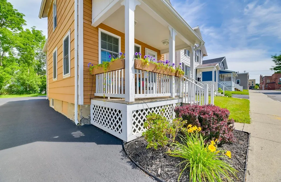 Walk To Parks & Dining: Cozy Canandaigua Home!-1