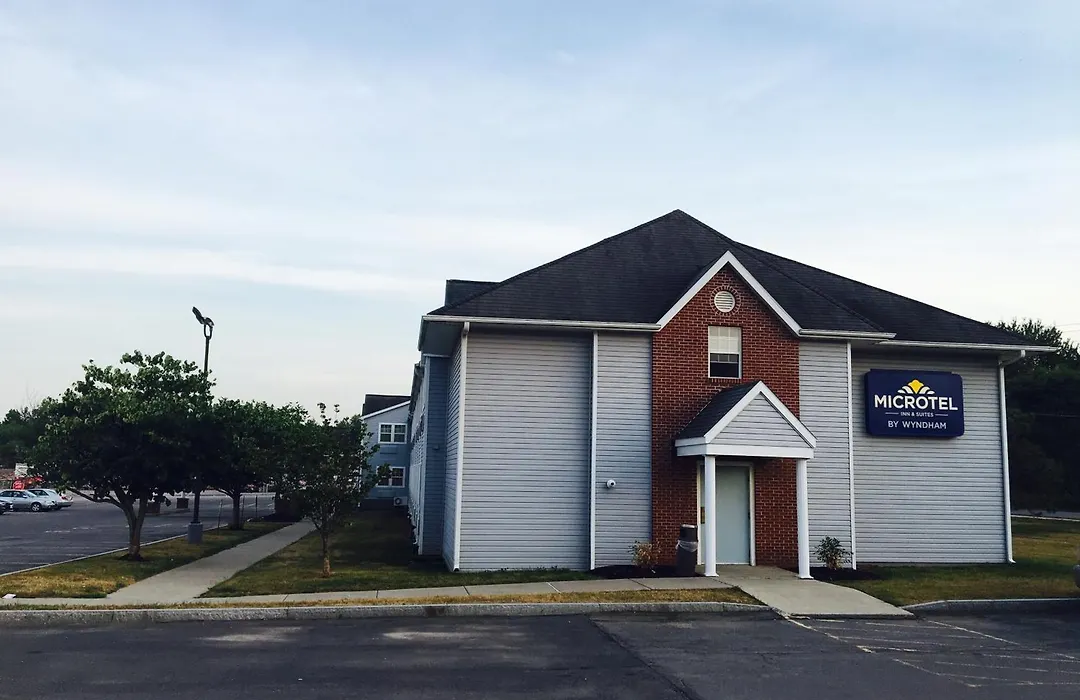 Microtel Inn & Suites By Wyndham Syracuse Baldwinsville-1