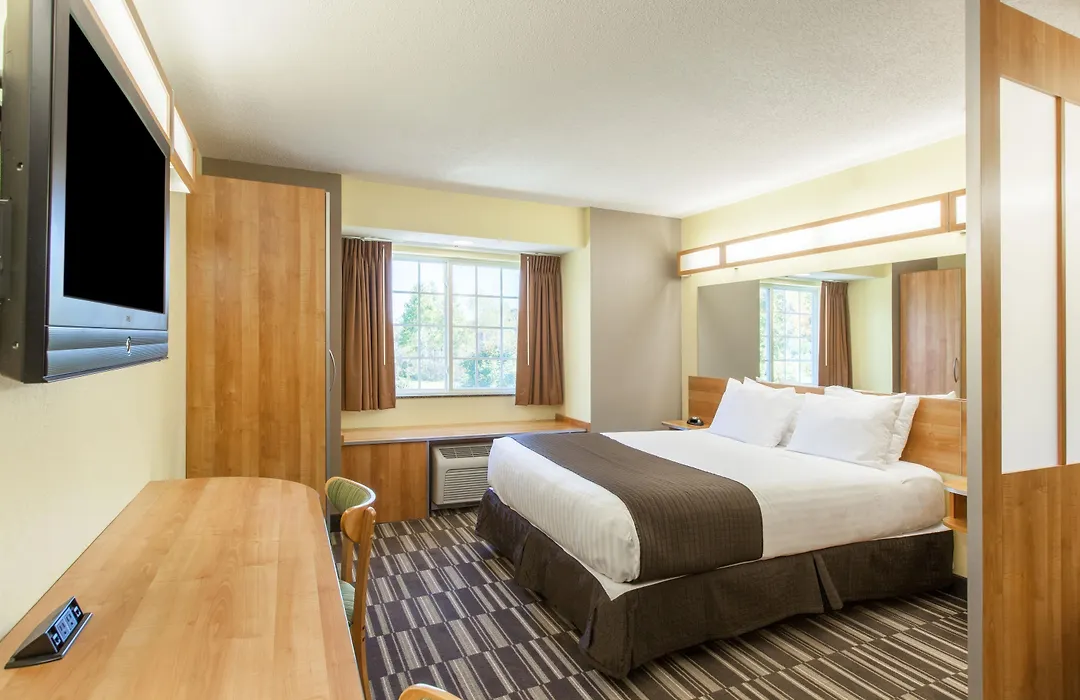 Microtel Inn & Suites By Wyndham Johnstown-1