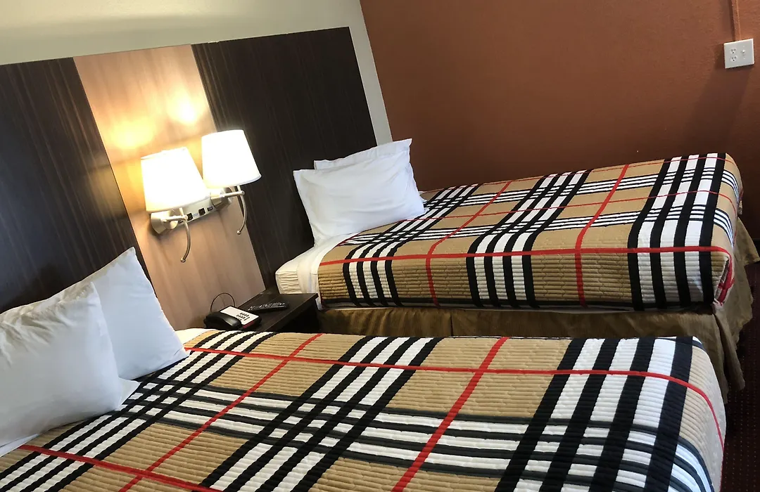 Red Carpet Inn Tonawanda-1