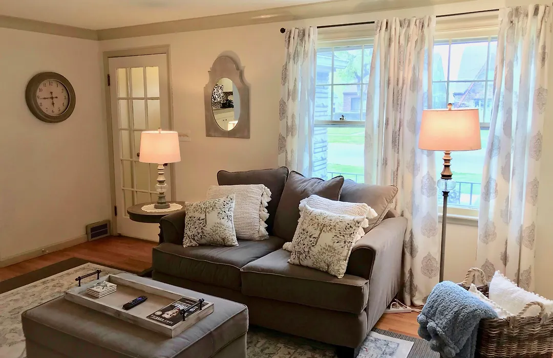 The Little Italy Of Niagara Falls Bed & Breakfast-1