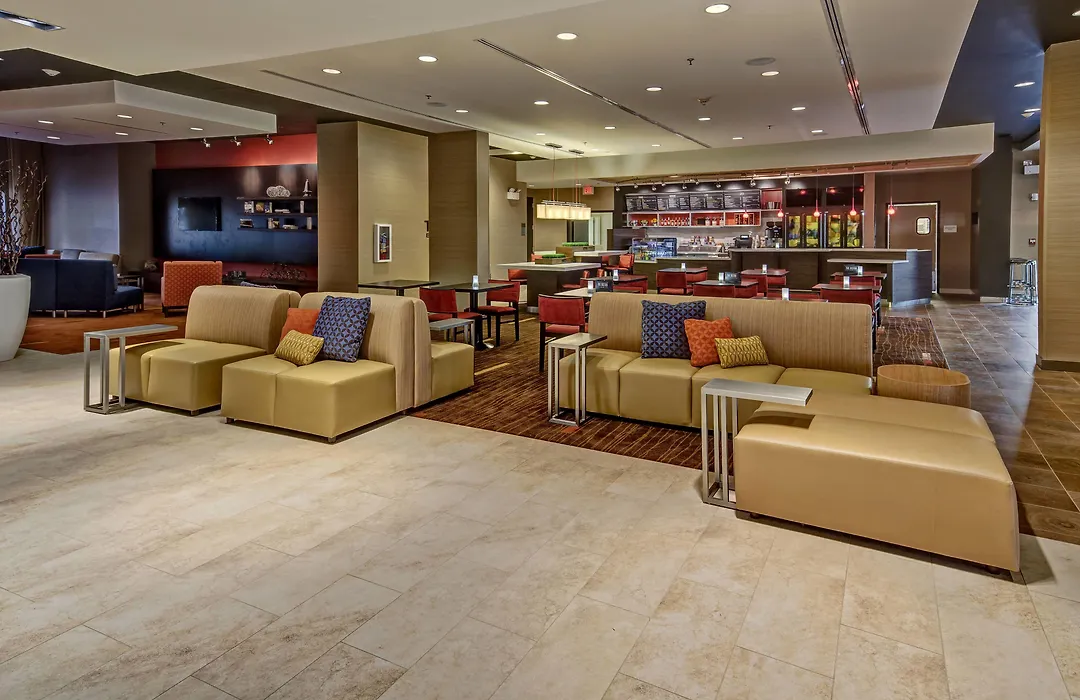 Courtyard By Marriott Westbury Long Island-1