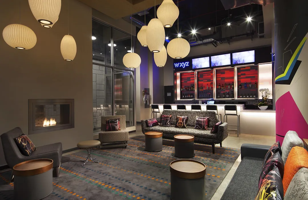 Aloft By Marriott Long Island City-Manhattan View-1