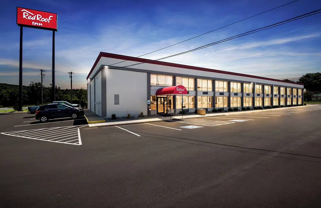 Red Roof Inn Cortland-1