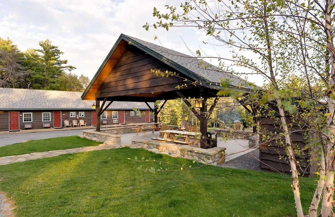 Cobble Mountain Lodge-1