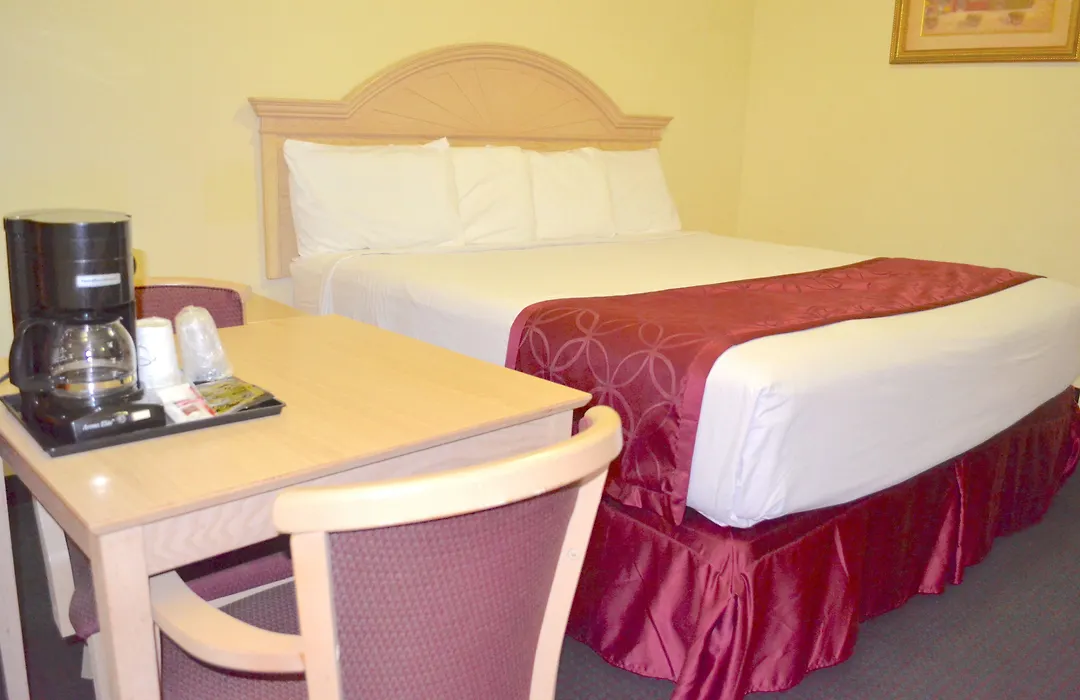 Passport Inn Niagara Falls-1