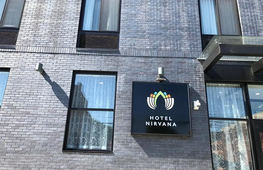 Hotel Nirvana-1