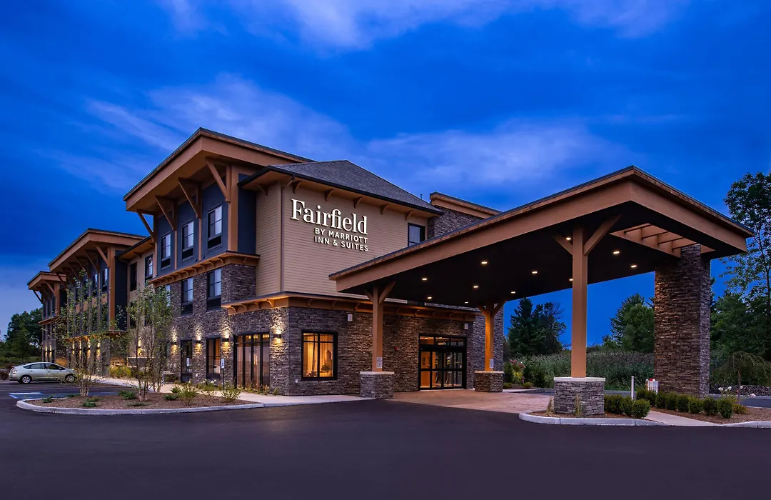 Fairfield Inn & Suites By Marriott Canton-1