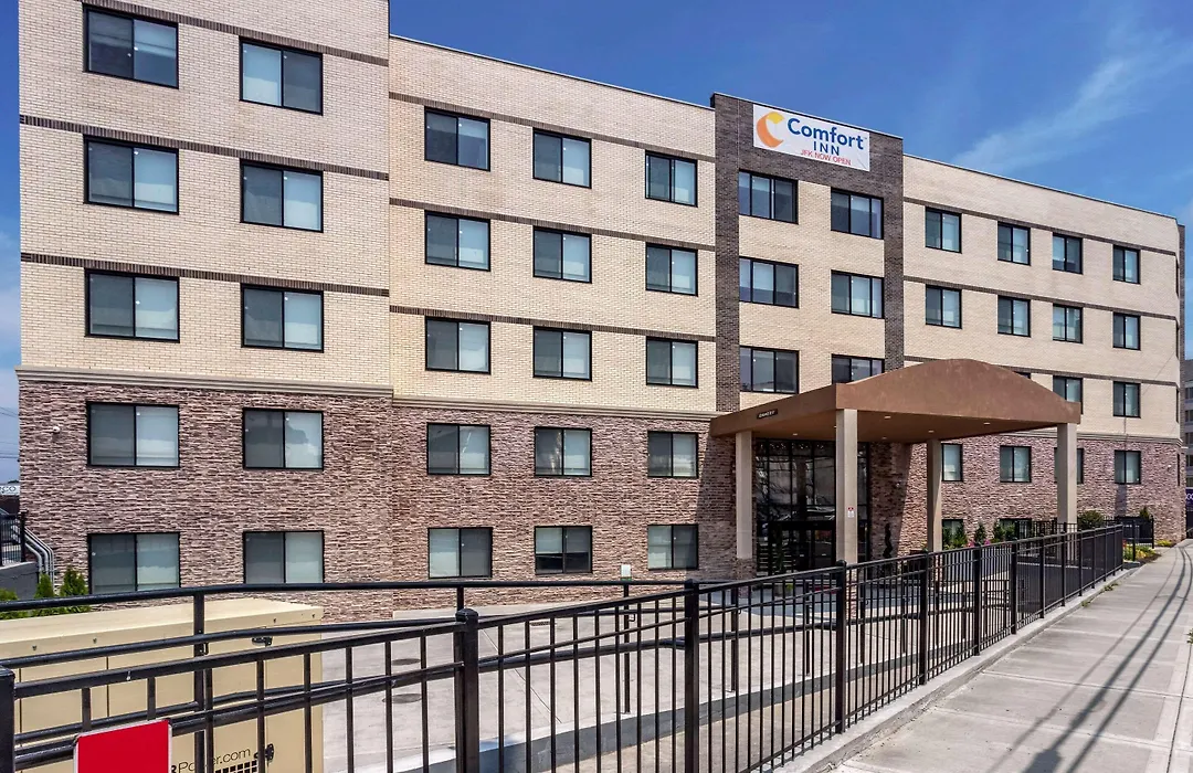 Comfort Inn JFK Airport-1