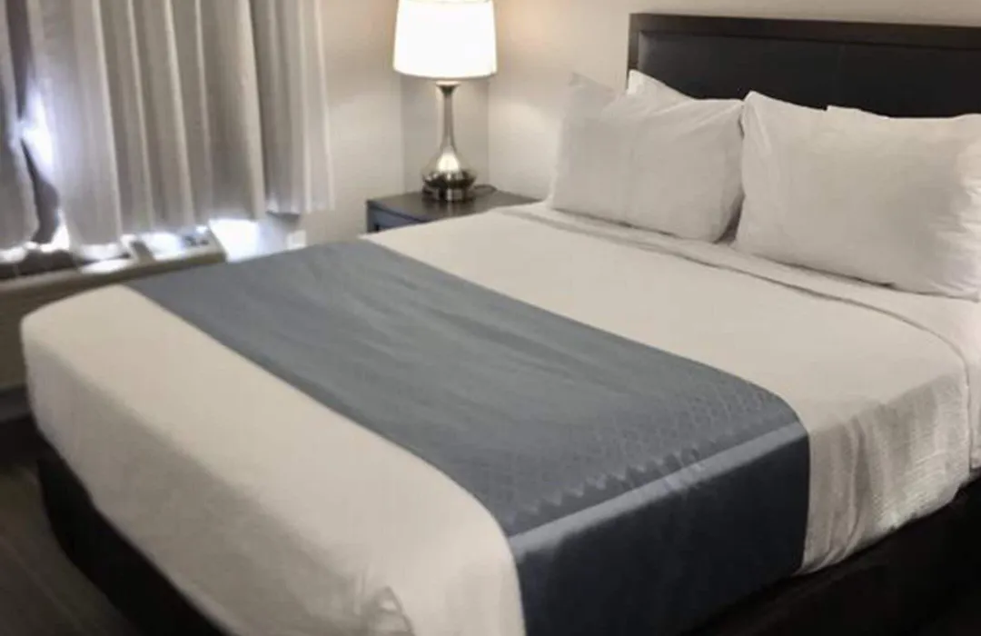 Wingate By Wyndham Jfk Airport, Far Rockaway Ny-1