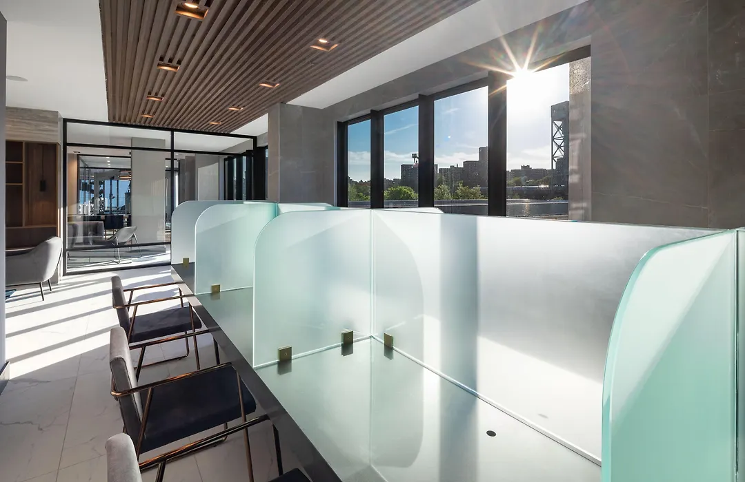 Global Luxury Suites At The Arches-1