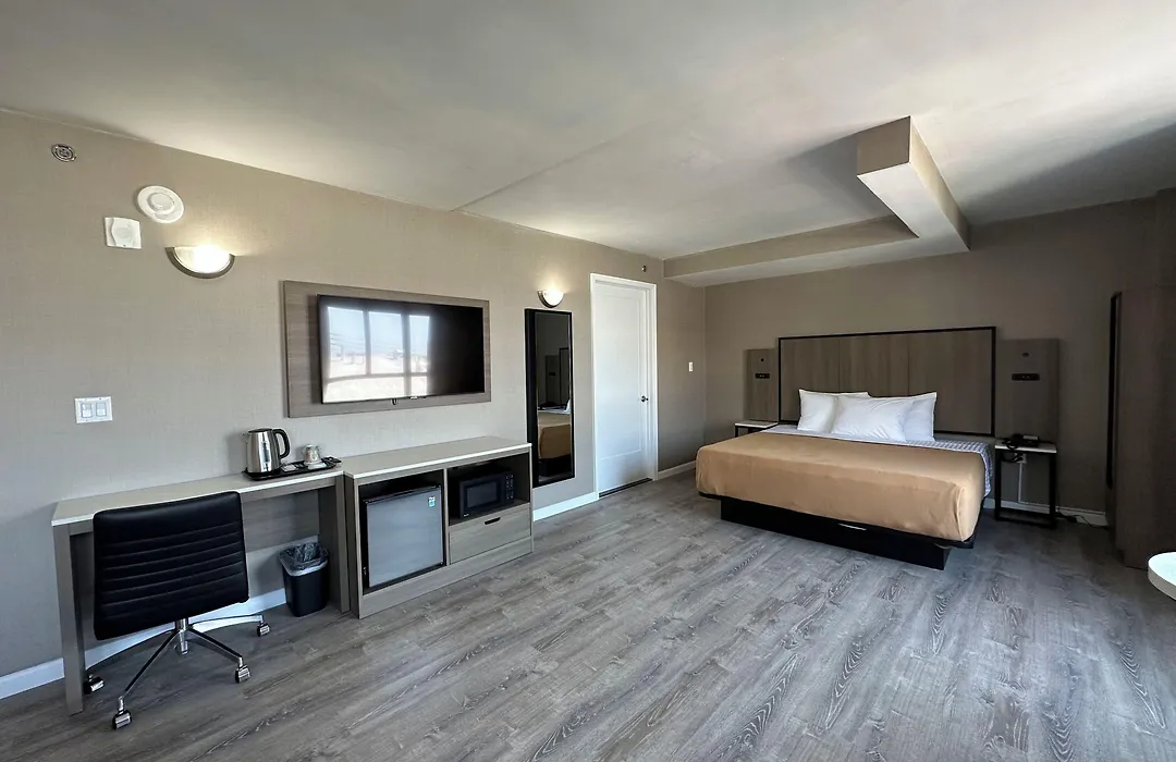 Regal Inn & Suites New York Laguardia Hotel-1