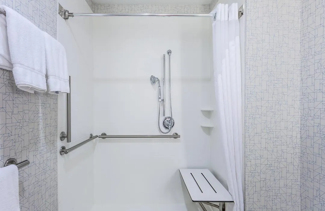 Holiday Inn Express Hauppauge-Long Island By Ihg-1