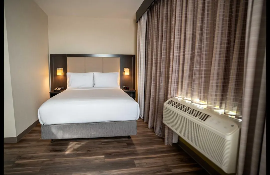 Holiday Inn Express Long Island City E - New York By Ihg-1