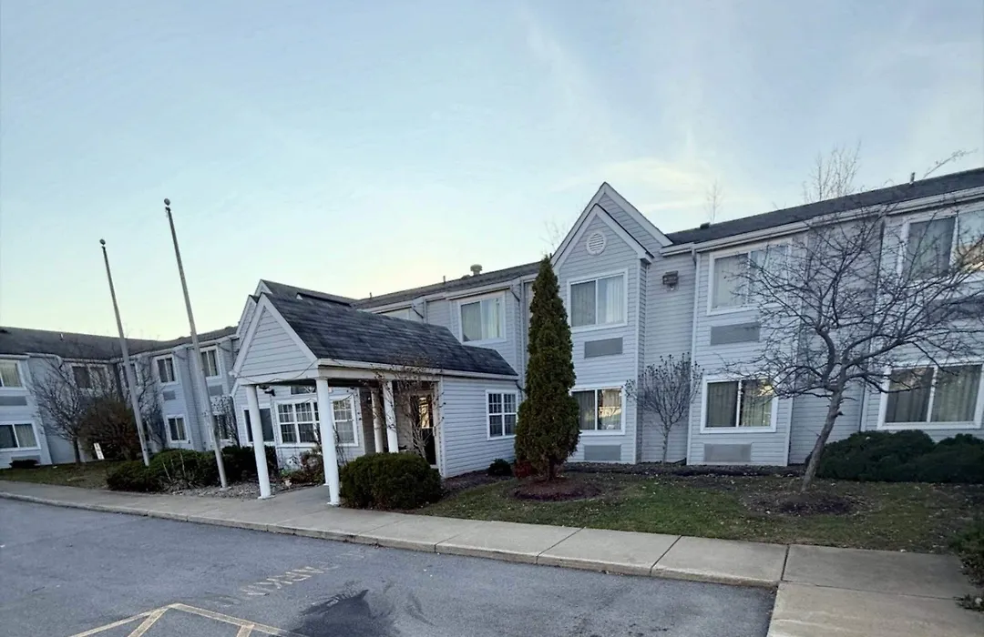 Centerway Hotel Buffalo North Near University-1