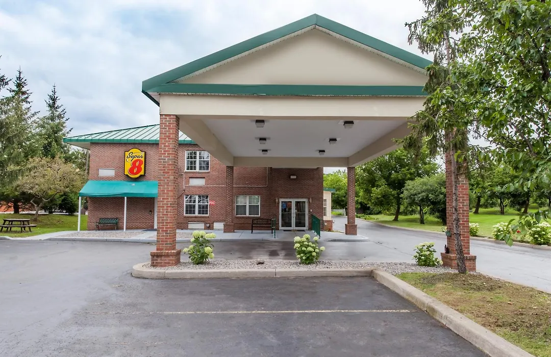Syracuse Inn-1