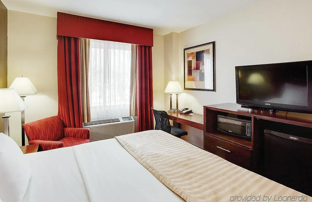 View Inn & Suites Jfk Airport-1