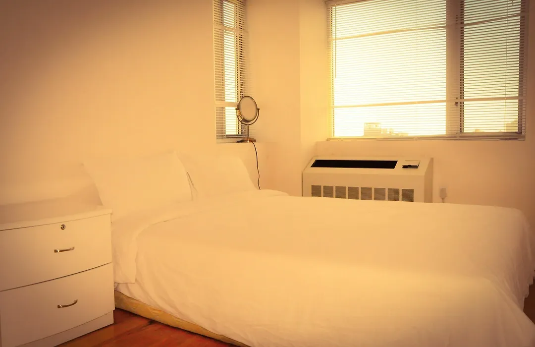 Anyi Guesthouse In Flushing-1