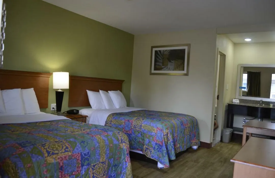 Budget Inn Williamsville-1