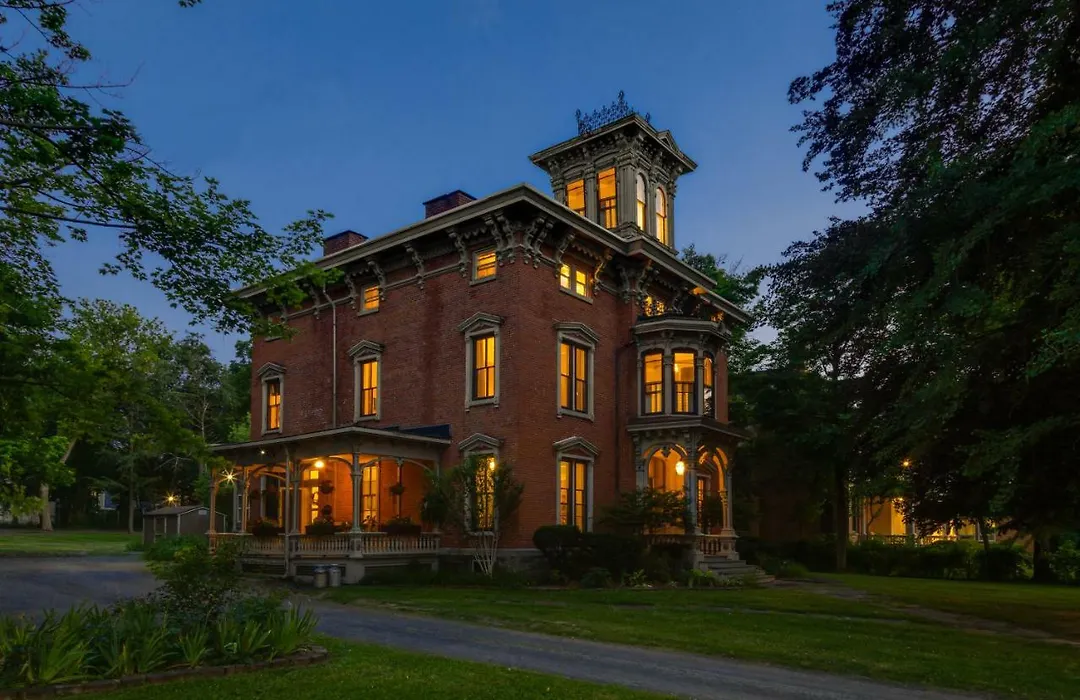 Rosemont Inn-1