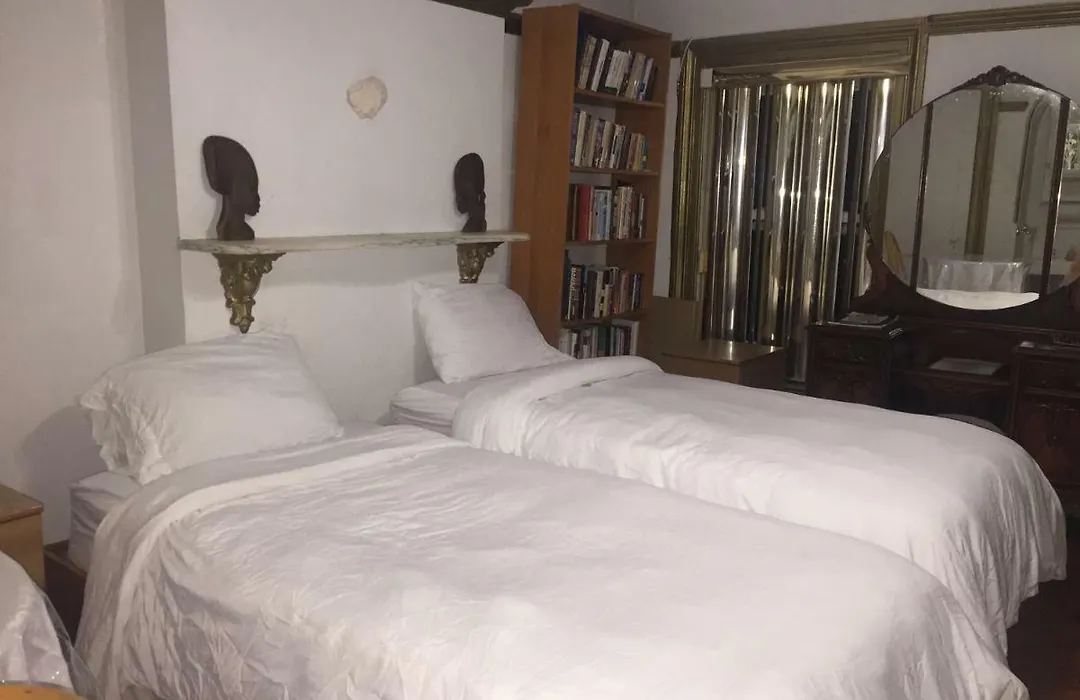 Illumination Bed & Breakfast-1