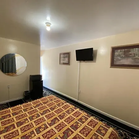 Budget Inn-2