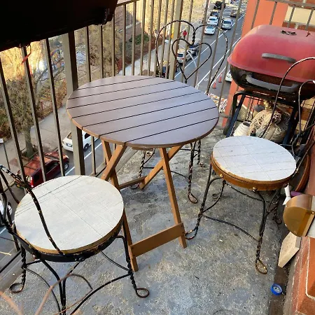 East Harlem Cozy-2