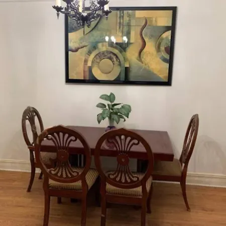Cozy 2 Bedroom Apartment In Queens-2