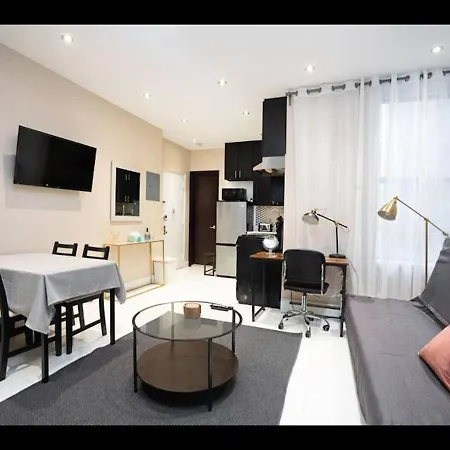 Stylish 2 Bedroom Apt Right On Central Park West-2