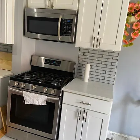 A Spacious Room In Queens-3