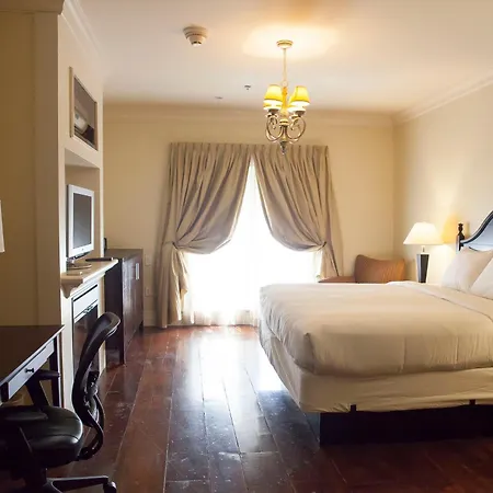 Niagara Crossing Hotel And Spa-2