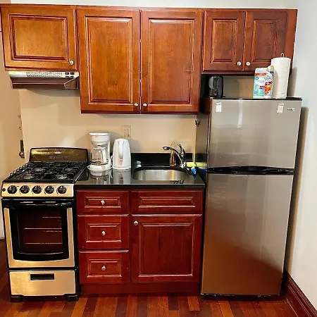 Entire Apartment At Upper East Side-3