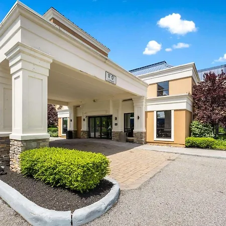 The Crossroads Hotel - Newburgh-2