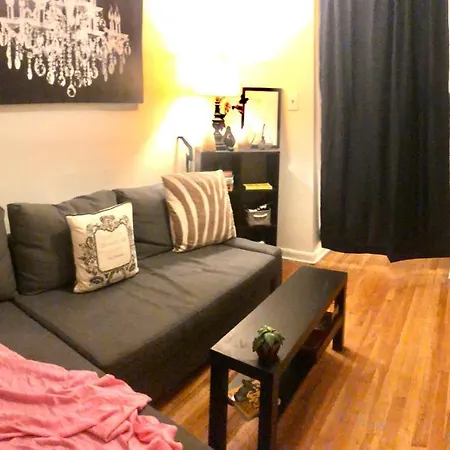 Room For Rent In Upper East Side-3