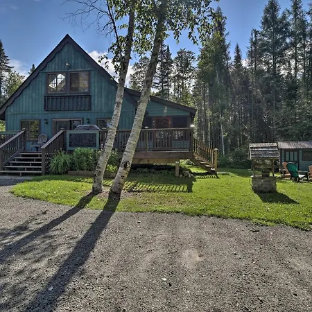 Lake Placid Chalet: Deck & Forest Views!-3
