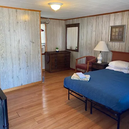Hillside Motel-3