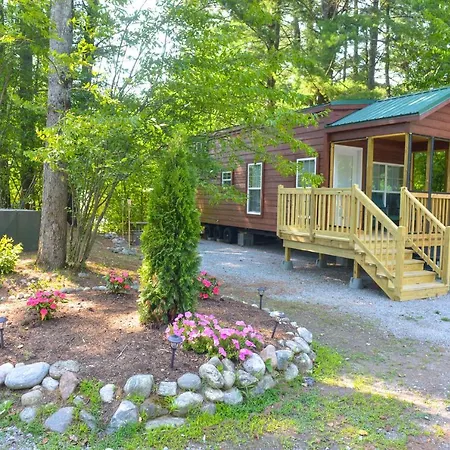 Lake George Escape-3
