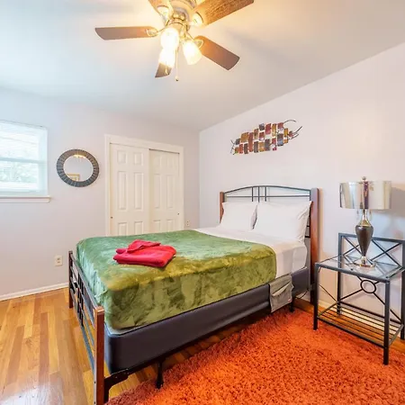 Luxury Close To Ubs Arena And Jfk-2