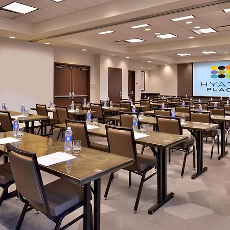 Hyatt Place Garden City-2