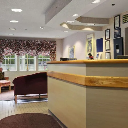 Microtel Inn & Suites By Wyndham Syracuse Baldwinsville-2