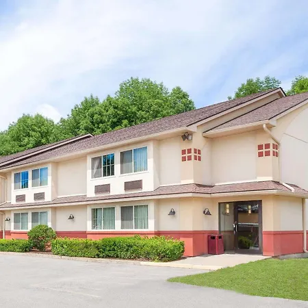 Super 8 By Wyndham Oneonta/Cooperstown-2