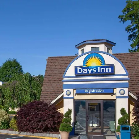 Days Inn By Wyndham Nanuet / Spring Valley-3