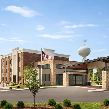 Holiday Inn Express Plattsburgh By Ihg-3