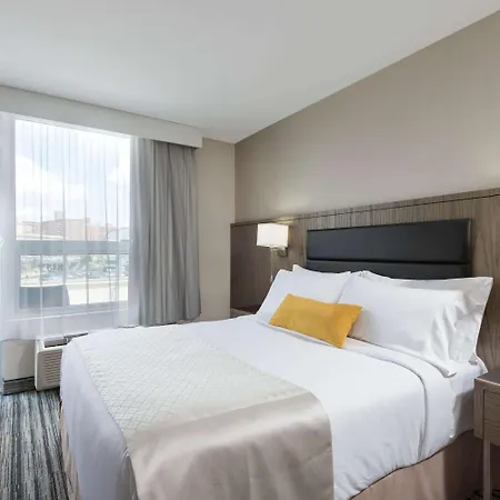 Wyndham Garden Laguardia South-2