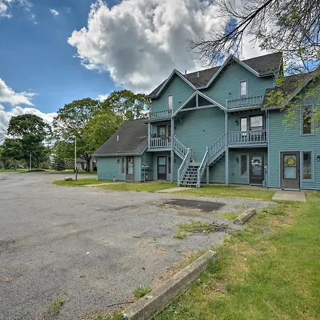 Townhome With Fireplace - Walk To Chairlift!-3