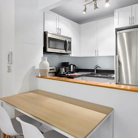 Modern And Spacious Apartment In Chelsea-2